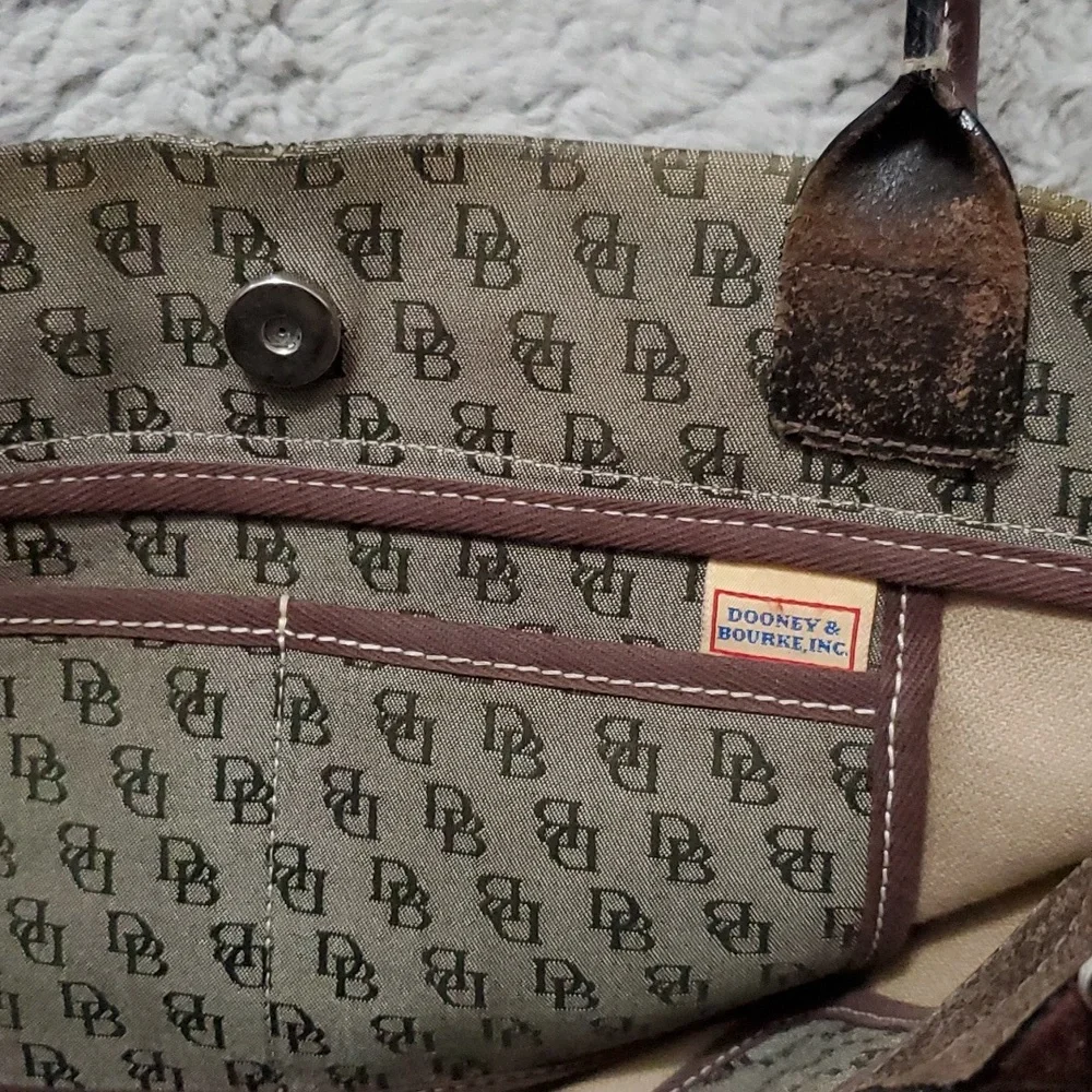 DOONEY & BOURKE monogram tassel tote bag
